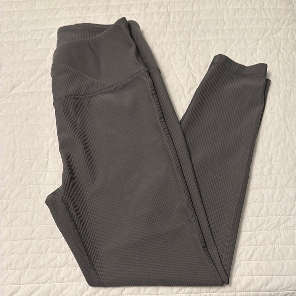 Gray Ribbed Leggings